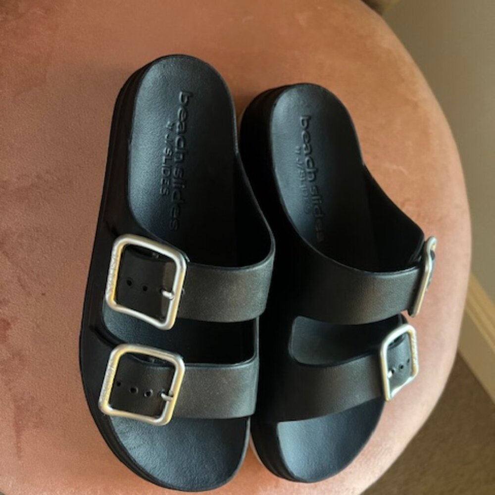 J Beach Slides - image 2